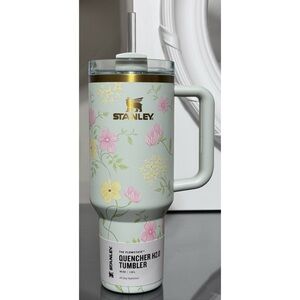 Stanley Quencher H2.0 FlowState Tumbler 40oz,‎ SPRING BLOSSOM